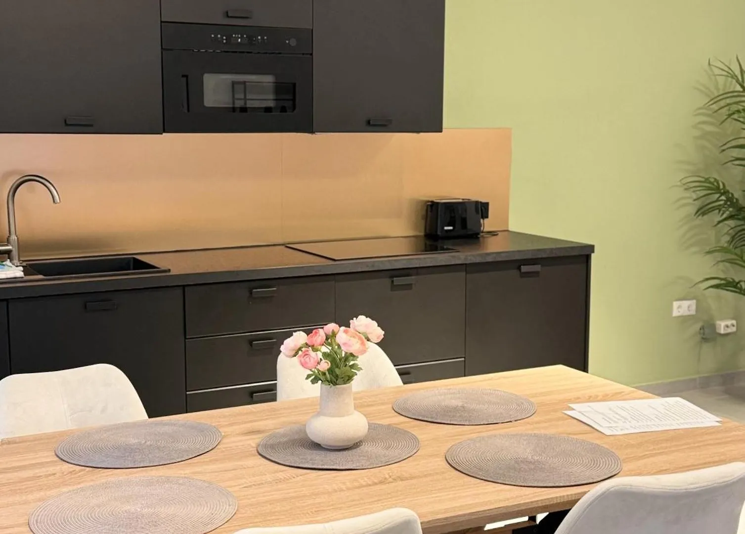Apartment Moderne Wohnung In Ruhiger Umgebung Nahe Messe Berlin