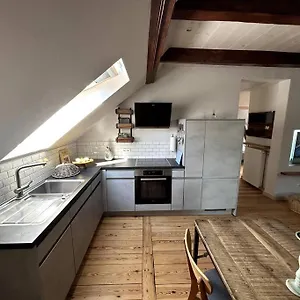 Apartment Loft In Historischer Schmiede, Berlin
